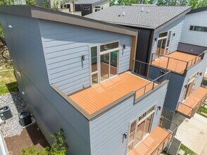 3038 Edwin Cir in Nashville, TN - Building Photo - Building Photo