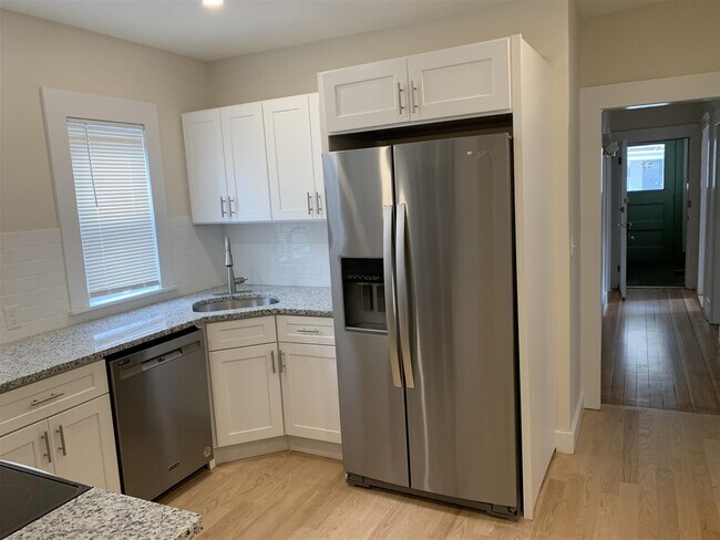 70 Conwell Ave in Somerville, MA - Building Photo - Building Photo