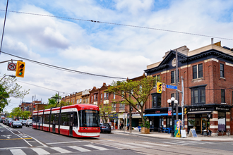 Strada in Toronto, ON - Building Photo - Building Photo