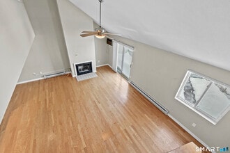 187 Lovers Ln in Torrington, CT - Building Photo - Building Photo