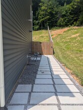 1045 Curly Top Ln in Knoxville, TN - Building Photo - Building Photo