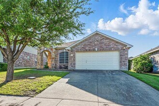 2020 Childress Dr in Forney, TX - Building Photo - Building Photo