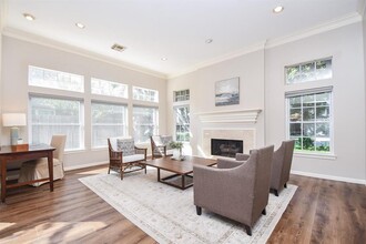 13731 Senca Park Dr in Houston, TX - Building Photo - Building Photo