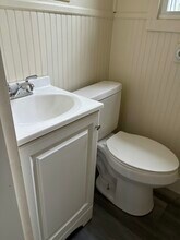 518 Ossipee Trl E in Gorham, ME - Building Photo - Building Photo