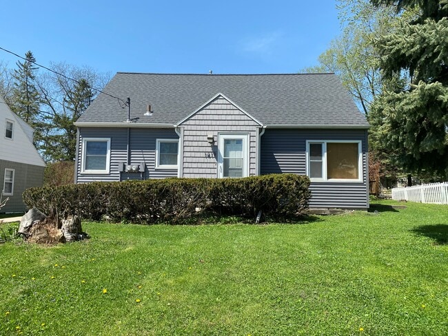 property at 1419 8th Ave NW