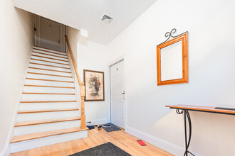 34 Worthington St, Unit 1 in Boston, MA - Building Photo - Building Photo