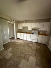 320 S 41st St in Van Buren, AR - Building Photo - Building Photo