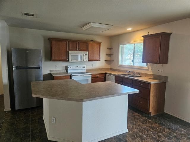 1620 Withers Way in Krum, TX - Building Photo - Building Photo