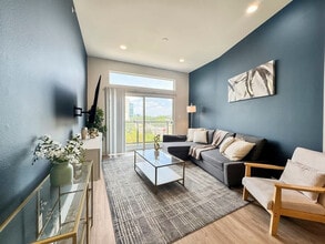 2901 Indiana St in Dallas, TX - Building Photo - Building Photo