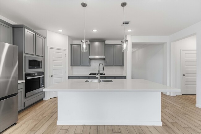 property at 7215 Mellow Gln Wy