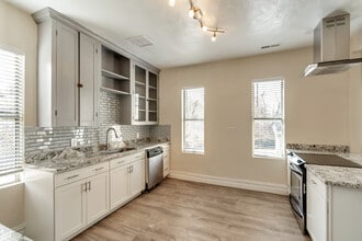 1884 E 4500 S in Holladay, UT - Building Photo - Building Photo