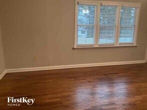 6064 Blackhawk Trail SE in Mableton, GA - Building Photo - Building Photo