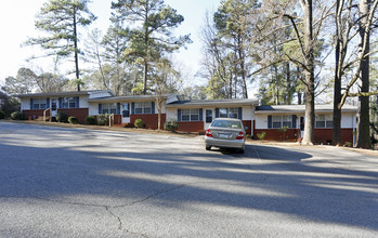 Carolina Terrace Apartments in Raleigh, NC - Building Photo - Building Photo