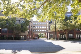 400 17th St in Atlanta, GA - Building Photo - Building Photo