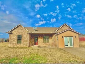 14119 County Rd 3590 in Ada, OK - Building Photo