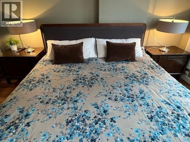 1288 Alberni St in Vancouver, BC - Building Photo - Building Photo