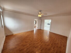 820 N Edgemont St in Los Angeles, CA - Building Photo