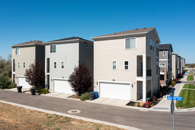 Avenues at the Station in Farmington, UT - Building Photo - Building Photo