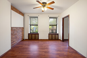 409 Sackett St in Brooklyn, NY - Building Photo - Building Photo