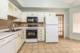 503 Loggerhead Ln in Brunswick, GA - Building Photo - Building Photo
