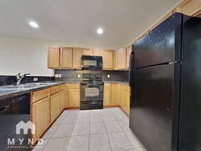 6128 Sidney St in Houston, TX - Building Photo - Building Photo