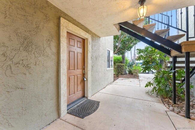 12745 Robison Blvd in Poway, CA - Building Photo - Building Photo