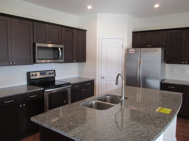 8179 Radican Rd in Jacksonville, FL - Building Photo - Building Photo