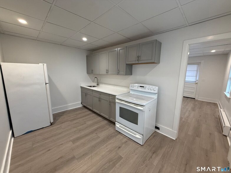 170 N State St in Ansonia, CT - Building Photo