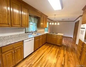 210 Janice St in Enterprise, AL - Building Photo - Building Photo