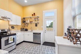 2721 General Taylor St in New Orleans, LA - Building Photo - Building Photo