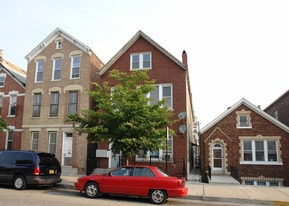 1636 W 18th Place Apartments