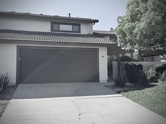 1212 Jamie Loop, Unit Hancock Village in Santa Maria, CA - Building Photo - Building Photo