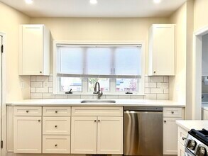 57 Winthrop Rd in Chelsea, MA - Building Photo - Building Photo