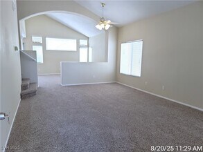 4423 Crimson Tide in North Las Vegas, NV - Building Photo - Building Photo