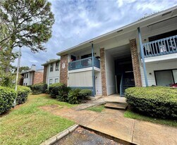 6040 Grelot Rd in Mobile, AL - Building Photo