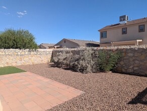 14724 David Latin in El Paso, TX - Building Photo - Building Photo