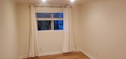 152 Redfield Ave in Thousand Oaks, CA - Building Photo - Building Photo