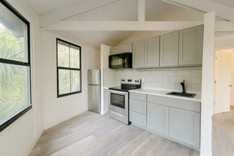 2929 Marion Way in Haines City, FL - Building Photo - Building Photo