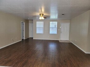 4411 Bobbie Ann Dr in Granbury, TX - Building Photo - Building Photo