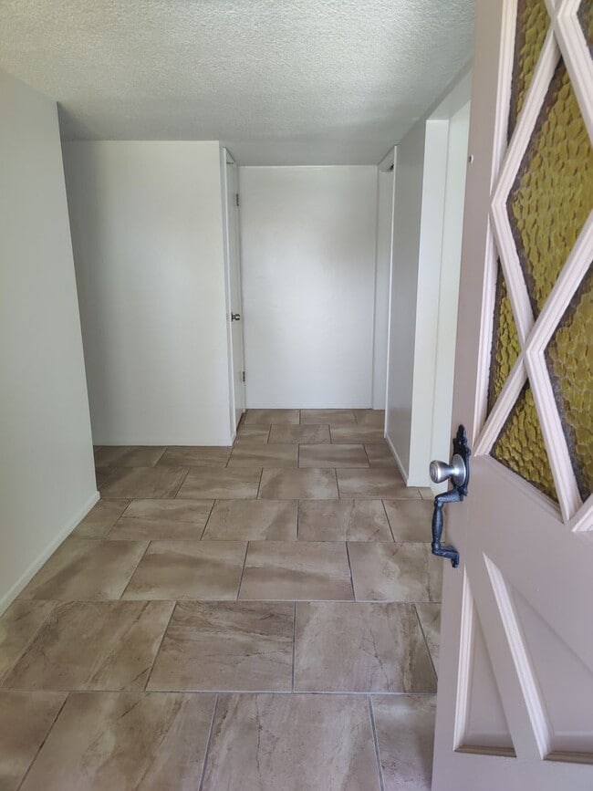3700 Marjal Ave in Bakersfield, CA - Building Photo - Building Photo