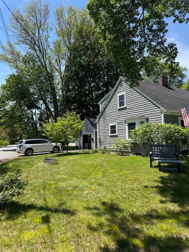 12 Yale St in Concord, NH - Building Photo - Building Photo