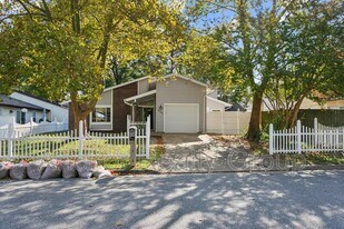 630 Orangewood Dr in Virginia Beach, VA - Building Photo