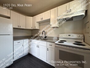 1920 Del Mar Pkwy in Aurora, CO - Building Photo - Building Photo