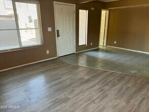 1424 N 53rd Ave in Phoenix, AZ - Building Photo - Building Photo