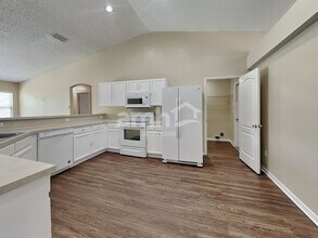 10191 Wood Dove Way in Jacksonville, FL - Building Photo - Building Photo