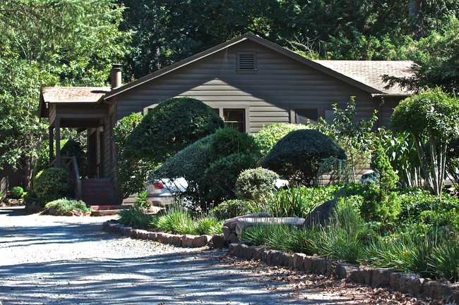 4360 Montecito Ave in Santa Rosa, CA - Foto de edificio - Building Photo