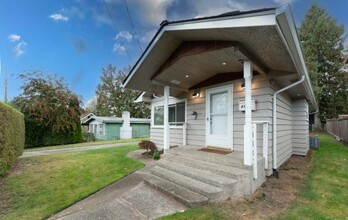 8509 S 120th St in Seattle, WA - Building Photo - Building Photo