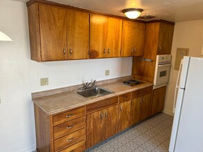 2950 Willamette St in Eugene, OR - Building Photo - Building Photo
