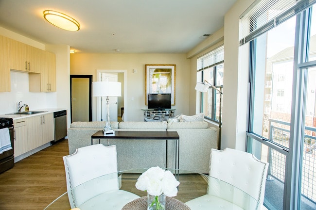 Bedford Hall Apartments in Downtown Stamford