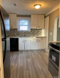 2332 Fordham St photo'